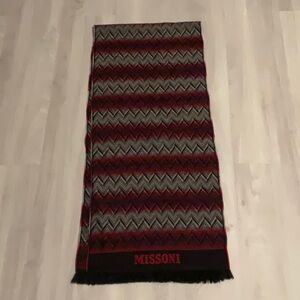 Missoni wool scarf